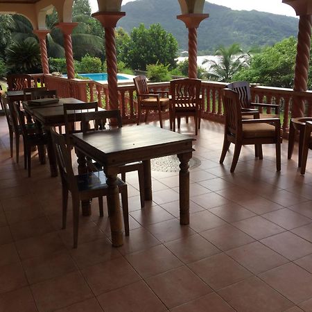 Bayview Villa -Sea Side Villa 昂斯布瓦洛 外观 照片