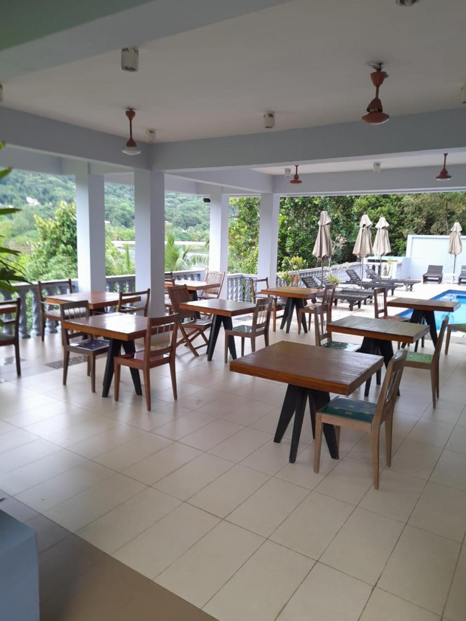Bayview Villa -Sea Side Villa 昂斯布瓦洛 外观 照片