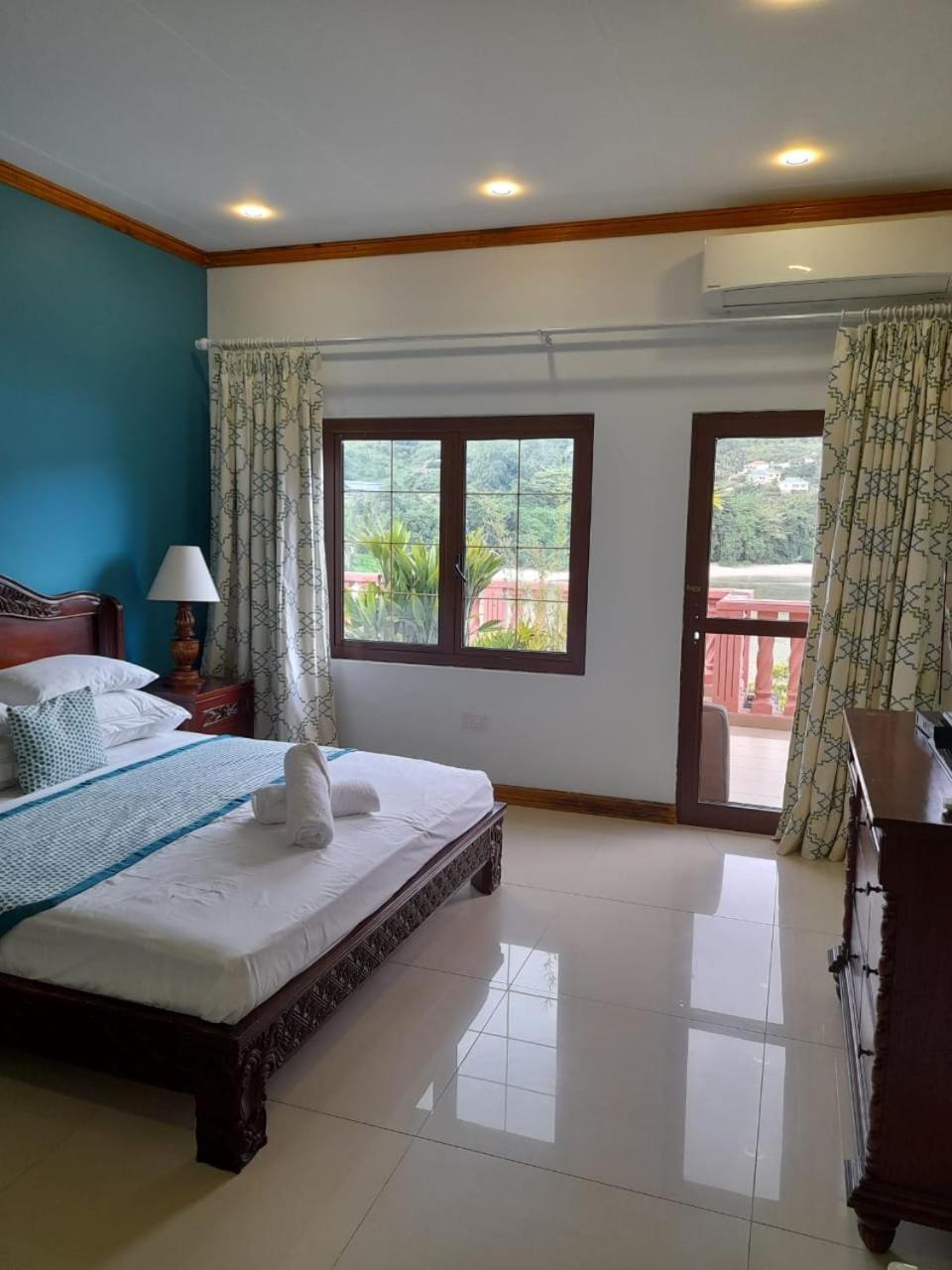 Bayview Villa -Sea Side Villa 昂斯布瓦洛 外观 照片