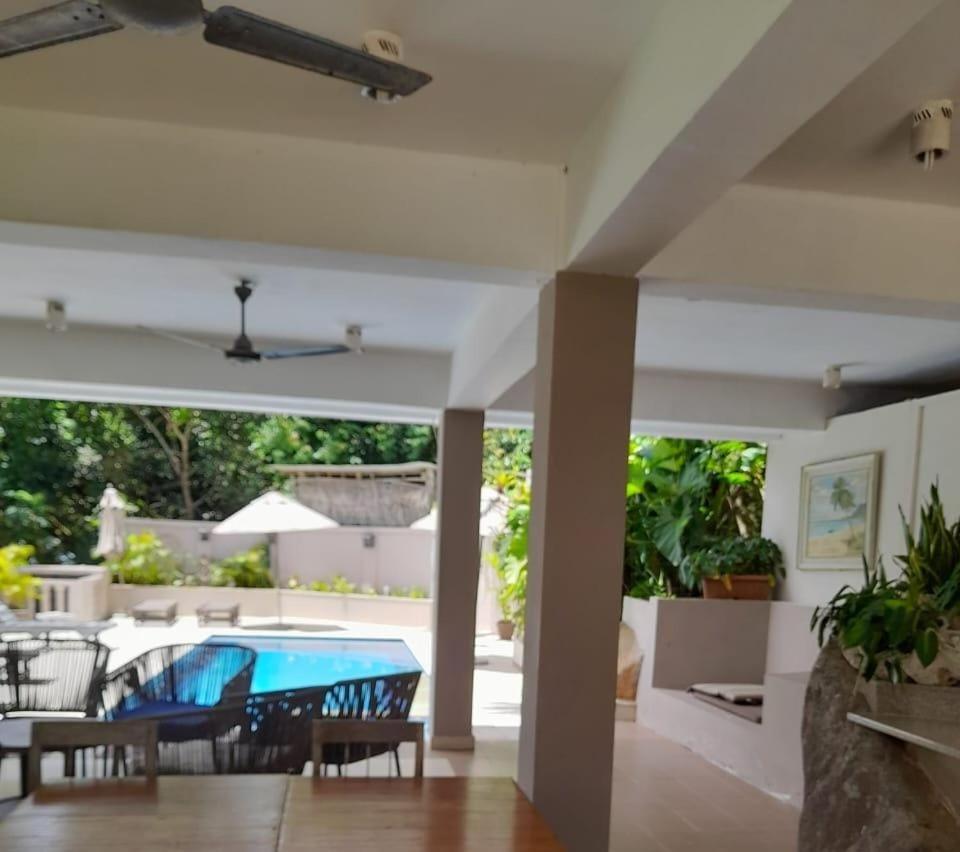 Bayview Villa -Sea Side Villa 昂斯布瓦洛 外观 照片