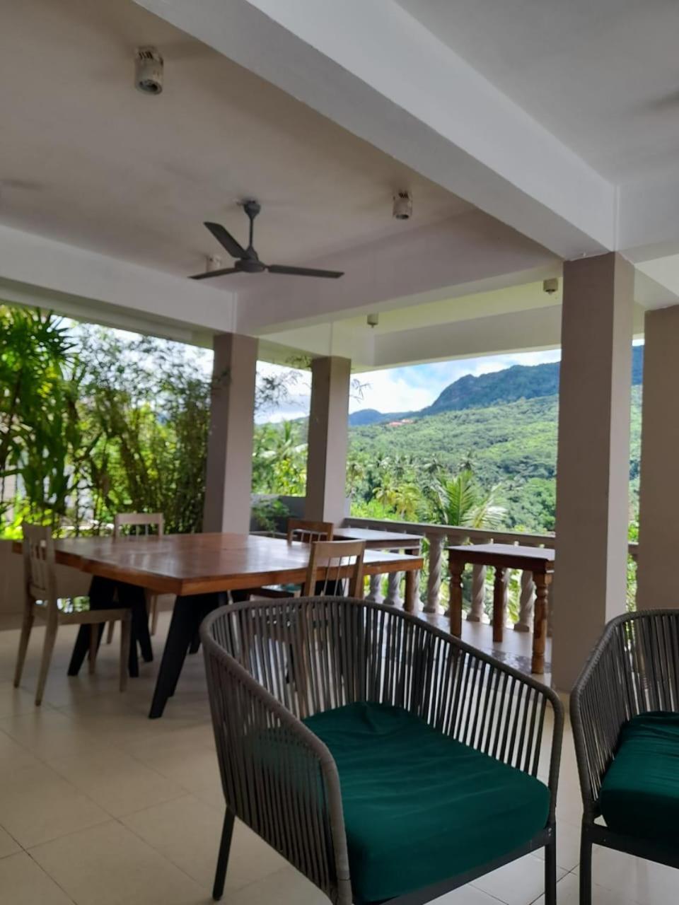 Bayview Villa -Sea Side Villa 昂斯布瓦洛 外观 照片