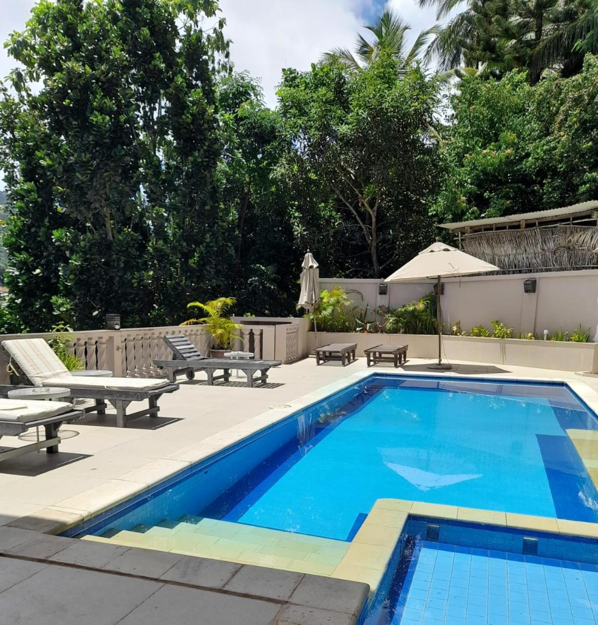 Bayview Villa -Sea Side Villa 昂斯布瓦洛 外观 照片