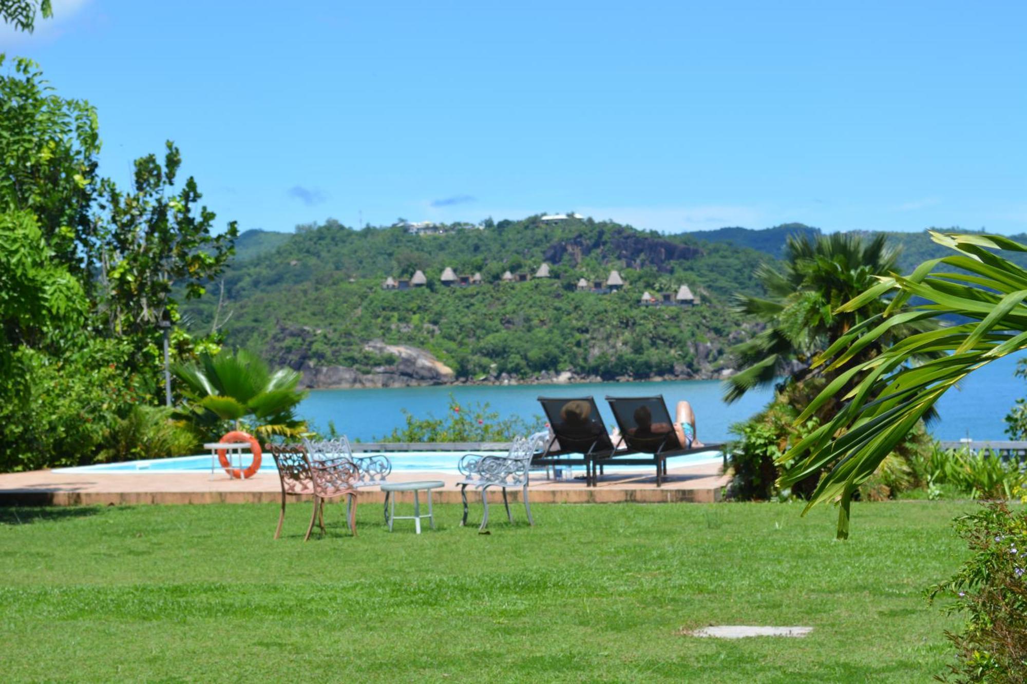 Bayview Villa -Sea Side Villa 昂斯布瓦洛 外观 照片