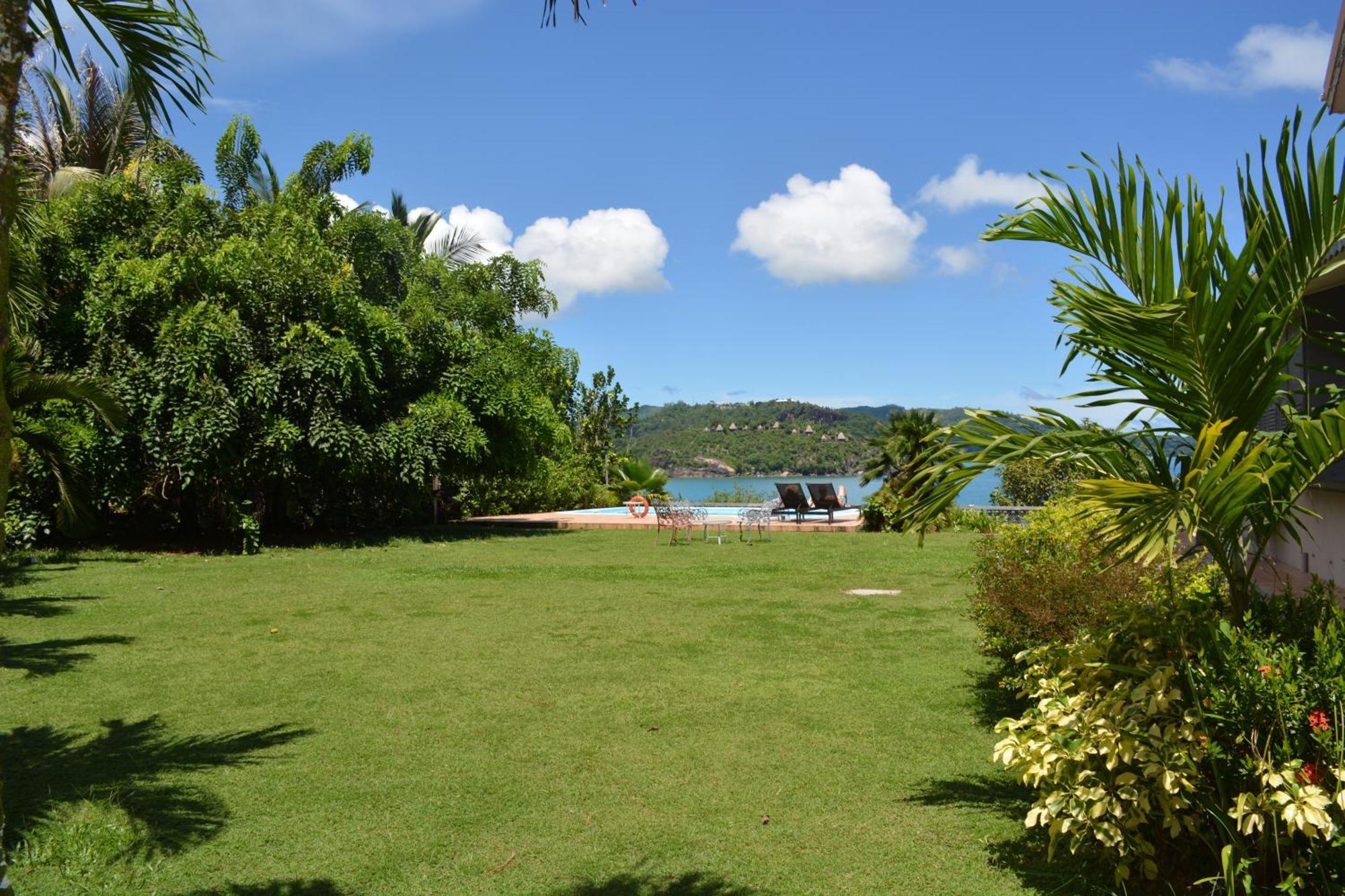 Bayview Villa -Sea Side Villa 昂斯布瓦洛 外观 照片
