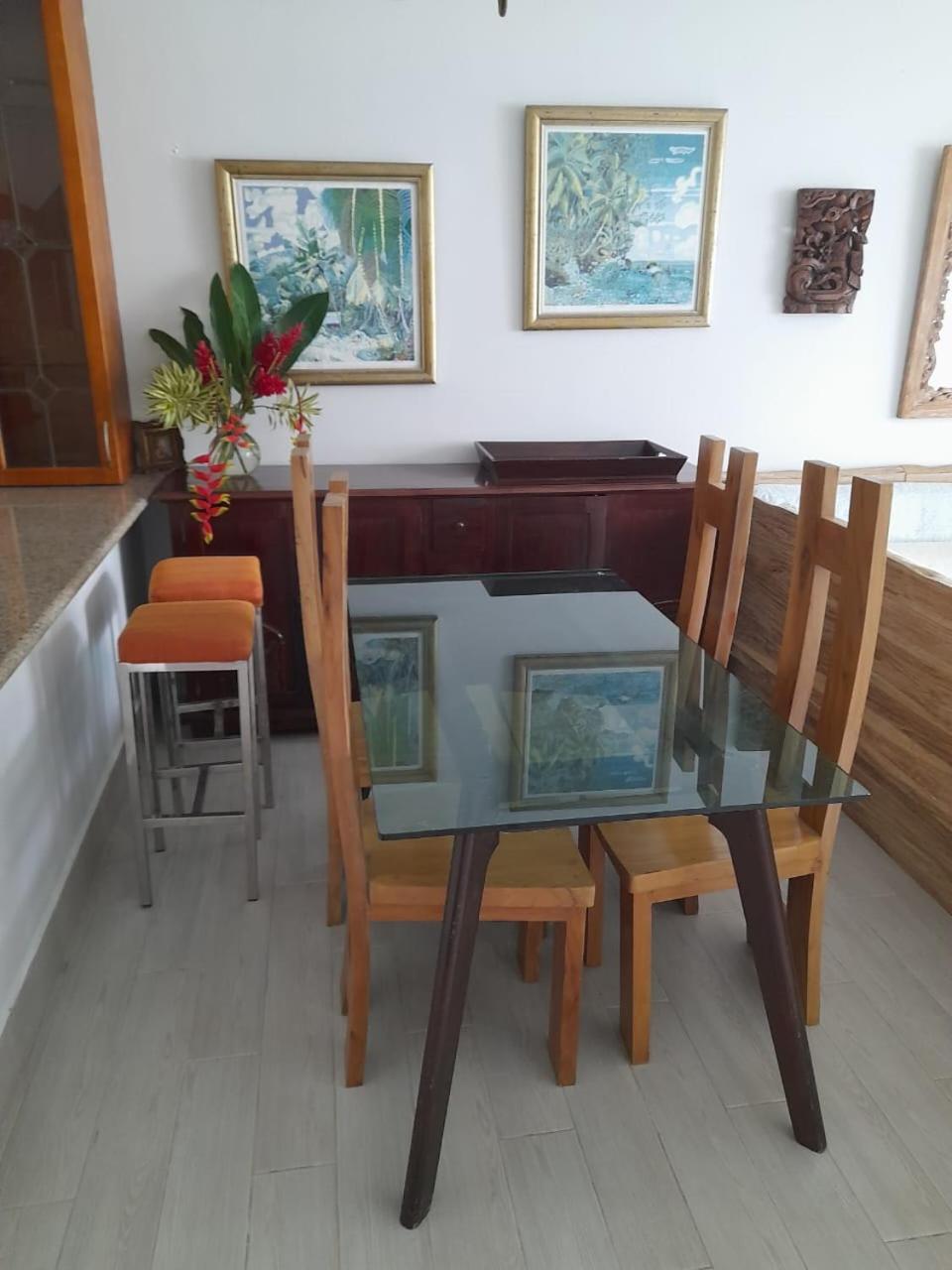 Bayview Villa -Sea Side Villa 昂斯布瓦洛 外观 照片